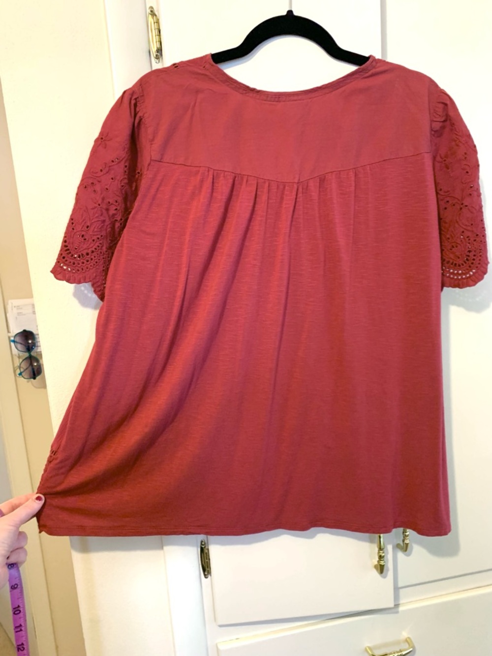 Knox Rose Red Lace Blouse - Picture 6 of 6